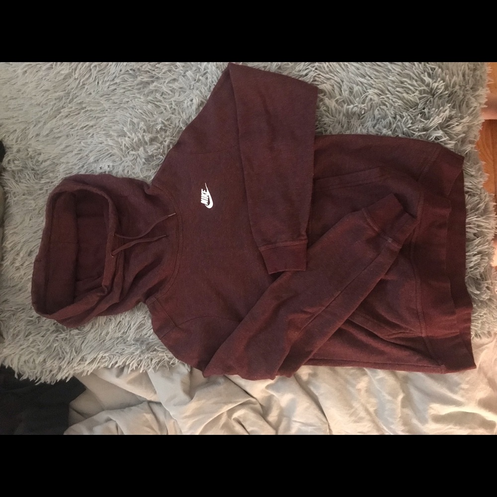 NIKE Slightly Worn Maroon Hoodie US W(S)